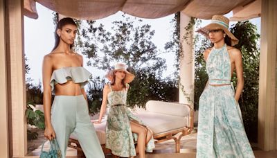 Te descubrimos los vestidos estampados con sello parisino más bonitos del verano