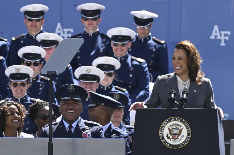 VP Harris recognizes Air Force’s power at graduation