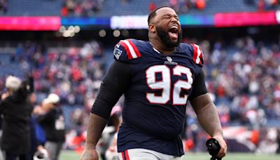 Patriots, DT Davon Godchaux agree to 2-year extension