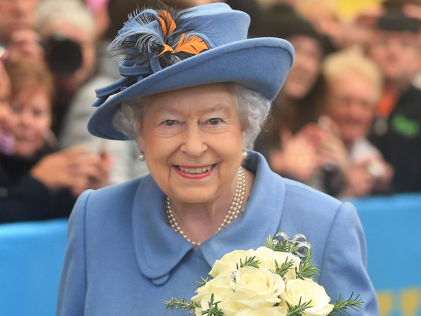 Queen Elizabeth's Most Colorful Dress Collection With Matching Hats