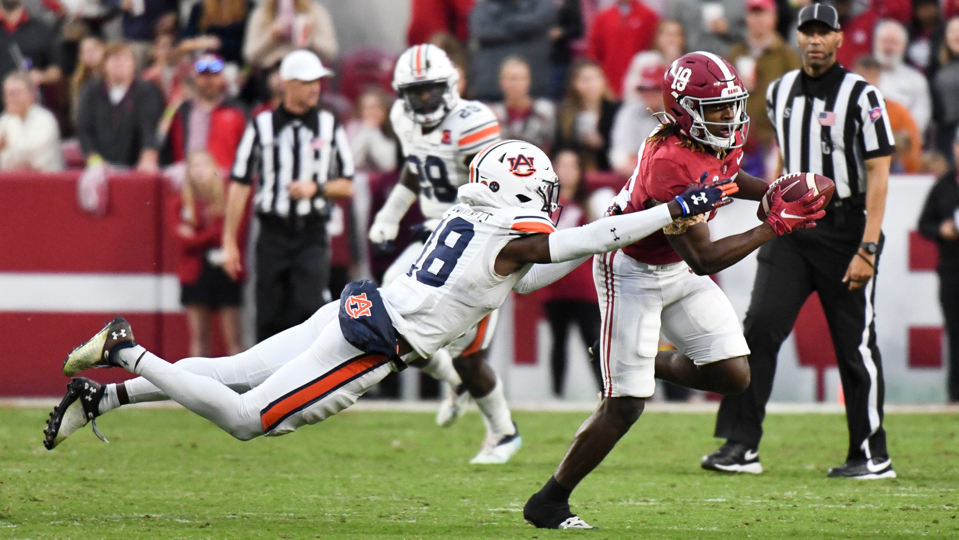 Here’s how Alabama football’s wide receivers shape up heading into fall camp