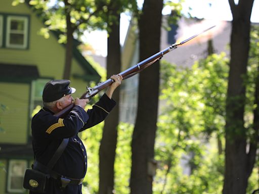 When is Memorial Day 2024? What's open/closed and why we celebrate the federal holiday.