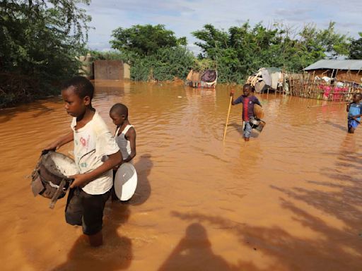 What's causing the catastrophic rainfall in Kenya?