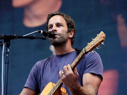 Jack Johnson Hits A Billboard Chart For The First Time With A Song That’s Nearly 20 Years Old