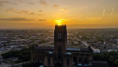 Warm weather forecast for week to come despite fog warning