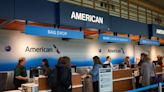 American Airlines: confunden a una anciana de 101 años con una niña por un error en el sistema