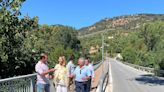 Concluye la construcción de una pasarela peatonal sobre el río Guadiaro, entre Benalauría y Cortes de la Frontera