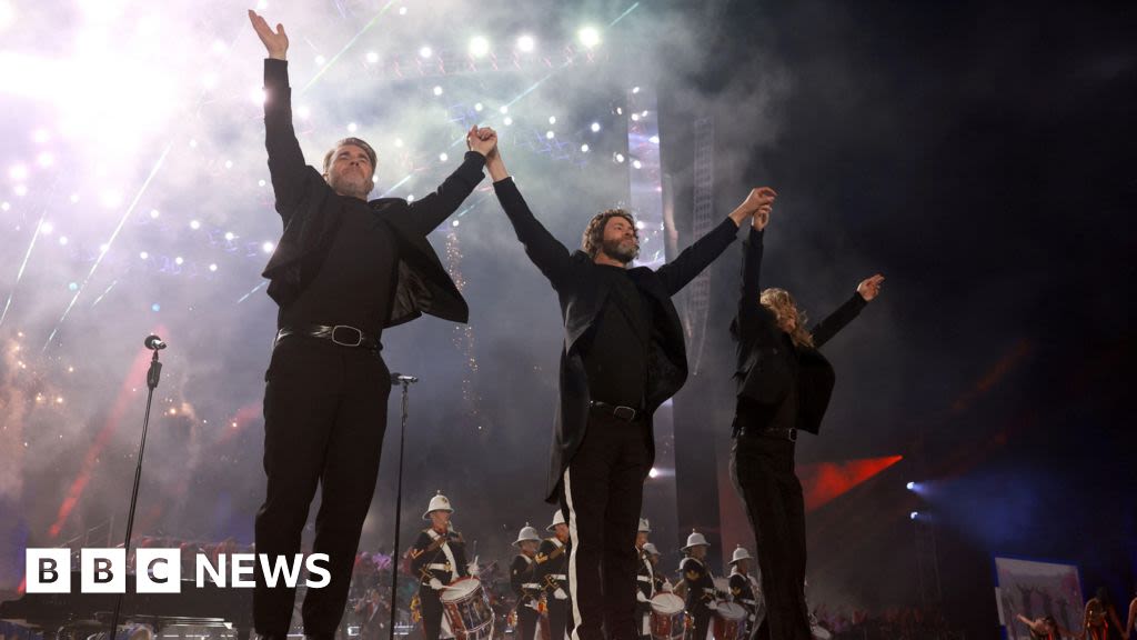 Take That concert timetable, road closures and more