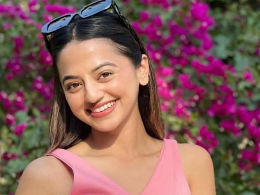 Gullak 4 Helly Shah On Taking A Break From Professional Life: 'Wanted To Do Things At My Own Pace' - News18