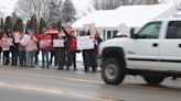 ProMedica Hickman Hospital nurses stage 'practice strike' over contract negotiations