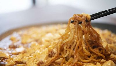 麻婆豆腐加炒麵！？仙台人超愛的人氣庶民美食「麻婆日式炒麵」