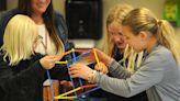 Elementary students build communication, math skills in Miamisburg class