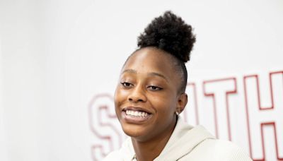 Local star Joyce Edwards talks ‘full circle’ transition to USC women’s basketball