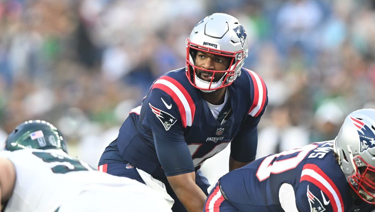 Jacoby Brissett ‘excited' for offensive line to silence doubters