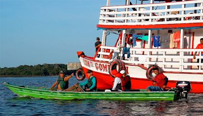 Diário de Campo | Rio Negro - Capítulo 1: Redes, puçás e 'traquitanas' compõem material de coleta de peixes-elétricos