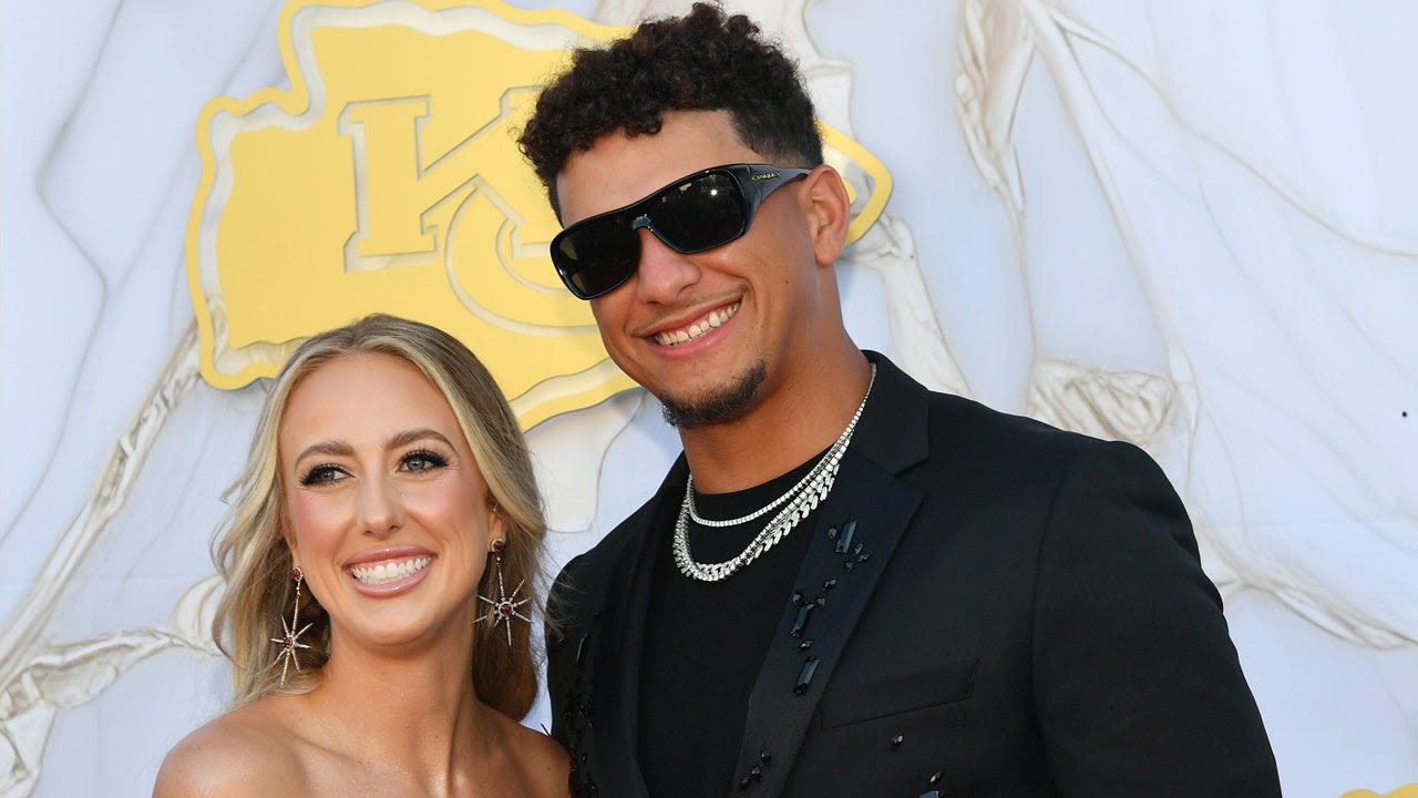 Patrick Mahomes and Wife Brittany Reveal Sex of Baby No. 3