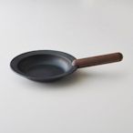 現貨藤田金屬 Frying pan 煎鍋 JIU & handle set M / Walnut 核桃木 煎盤 露營日本製造