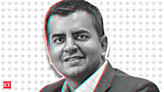 Ola Electric’s Bhavish Aggarwal takes a swipe at ‘cute’ Rizta ads - The Economic Times