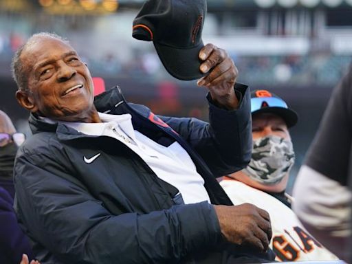 Baseball legend Willie Mays says it’s ‘amazing’ he has 10 more hits after MLB integrated Negro League statistics | CNN