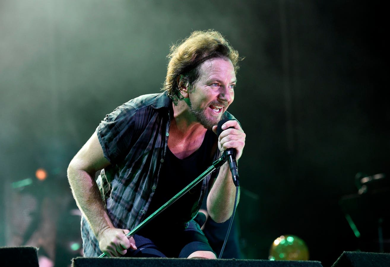 Pearl Jam’s Eddie Vedder Drops A Solo Single For Hit TV Show ‘The Bear’