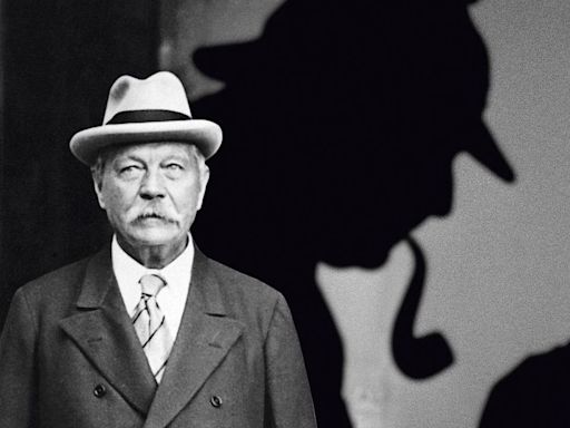Sir Arthur Conan Doyle: La fascinante historia detrás de la creación de Sherlock Holmes