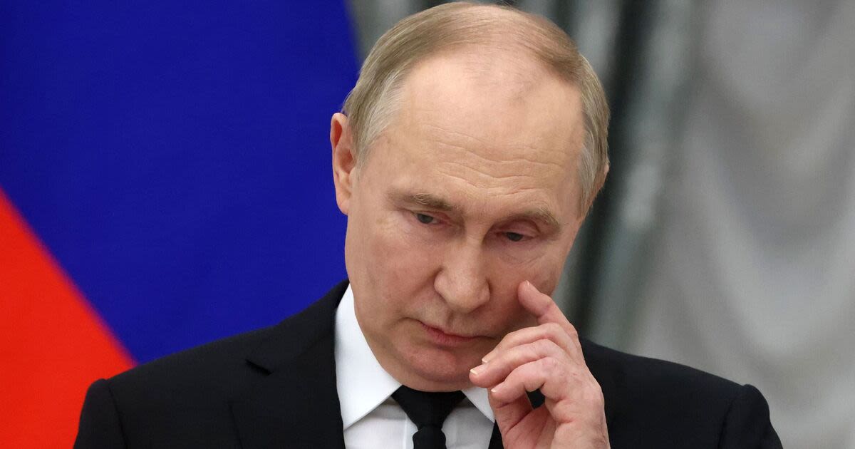 Putin on the brink as Russia's economy could implode for three key reasons