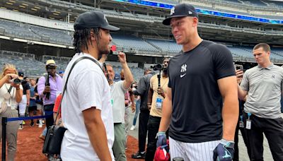 Jalen Brunson throws first pitch before Yankees vs Mets game, and meets with Aaron Judge