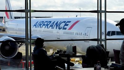 Un avión que viajaba de Buenos Aires a Francia reportó “humo a bordo” y tuvo que aterrizar de emergencia en Tenerife