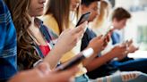 A cell phone ban in NYC schools is bad