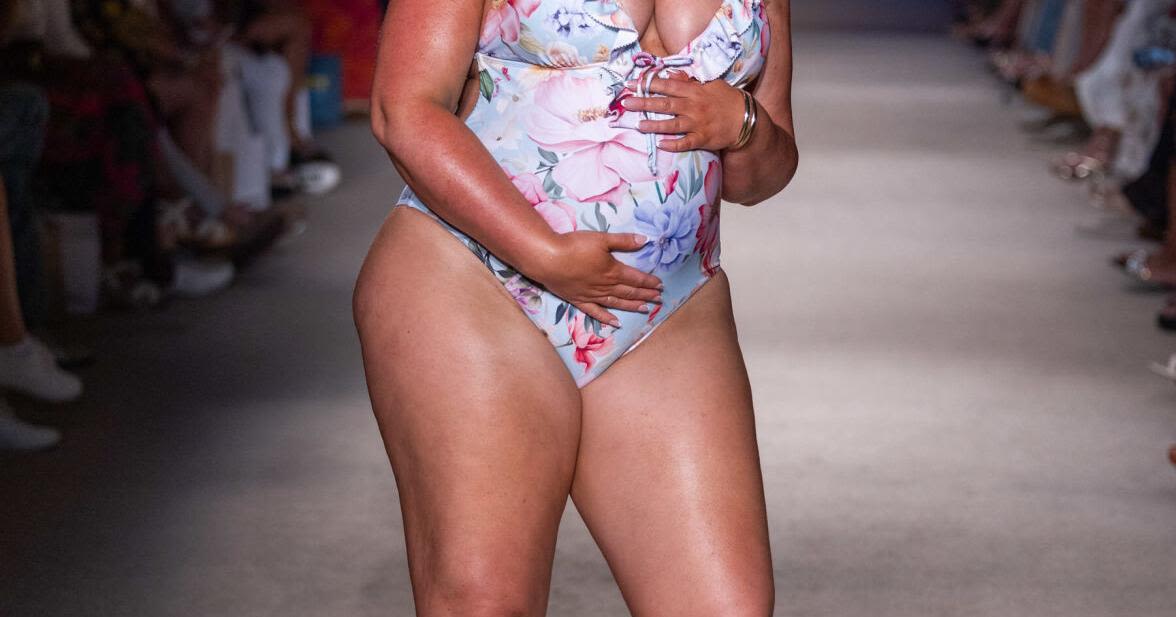 Cupshe Steals the Spotlight at Miami Swim Week 2024 with its 'Naturally You' Runway Show, Featuring Iskra Lawrence, Brooks Nader, Christen...