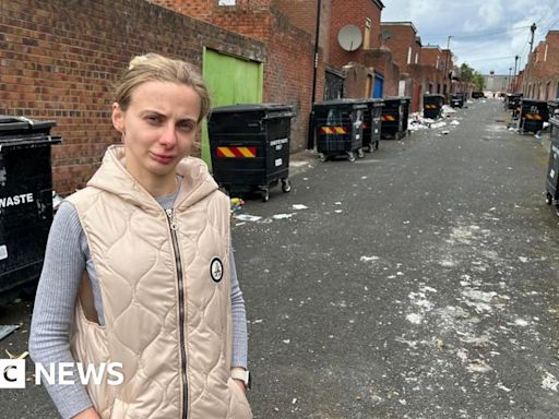 Newcastle residents hit out at 'disgusting' rubbish-laden roads