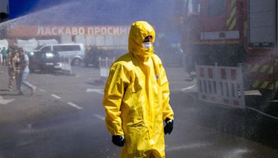 核災難威脅升級 烏克蘭核電站內現俄軍車