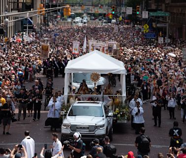 PHOTOS: Massive Eucharistic procession through downtown Indianapolis