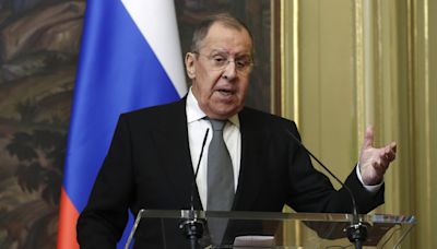 Lavrov niega que Francia invitara a Rusia al 80 aniversario del desembarco de Normandía