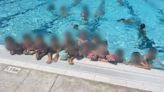 Una decena de niños resultan intoxicados por cloro en la piscina municipal de San Martin del Tesorillo en Cádiz