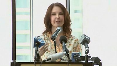 Harvey Weinstein: Ashley Judd leads backlash against quashed rape conviction