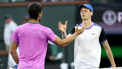 Stan Smith gives wise advice to Carlos Alcaraz and Jannik Sinner