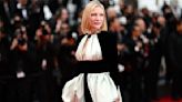 Cate Blanchett dice en Cannes que "siempre intenta dejar de actuar"
