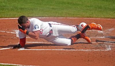 James McCann hit by pitch video: Orioles catcher spits blood, stays in game after 95-mph fastball injures nose | Sporting News