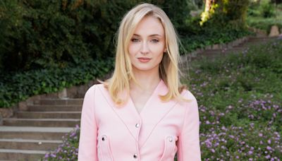 Sophie Turner declares she was ‘widely misquoted’ over single mother remark