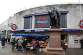 Tooting Broadway tube station