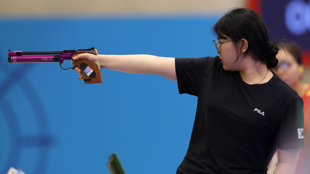 South Korea's Oh breaks shooting mark for gold