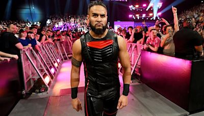 Tama Tonga es nombrado 'Mano Derecha' de Solo Sikoa en WWE SmackDown