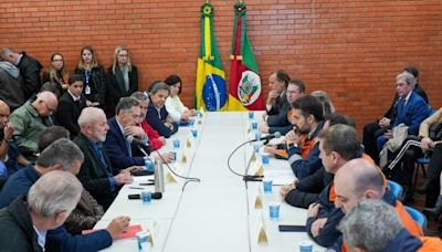 Chuvas no RS: Lula se reúne com prefeitos de cidades atingidas pela enchente