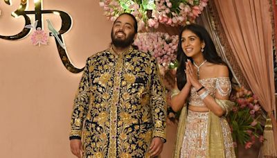 La boda del hijo de Mukesh Ambani muestra la vida de los ultrarricos de India