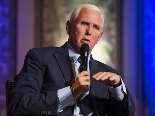 Mike Pence estalla en contra de Joe Biden por detener el apoyo que el Congreso aprobó para Israel - La Opinión