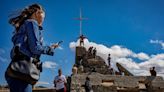 Parched Philippine dam reveals centuries-old town, luring tourists