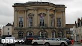 Devizes Town Hall to undergo repairs