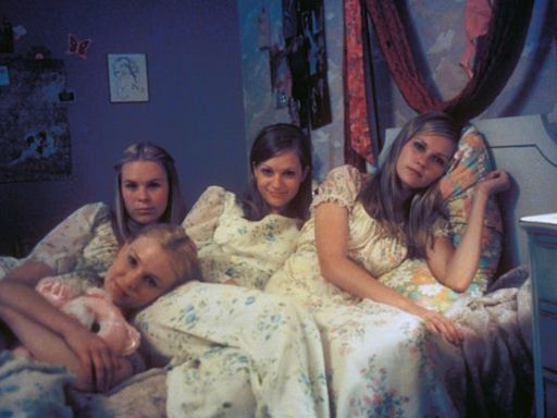 COLUMN: “The Virgin Suicides” reflects modern-day sexism, making it more than just a book or movie
