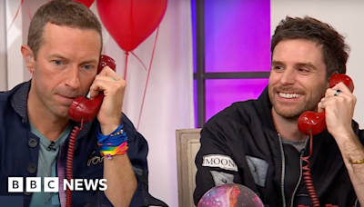 Coldplay take calls on QVC amid mixed album reviews